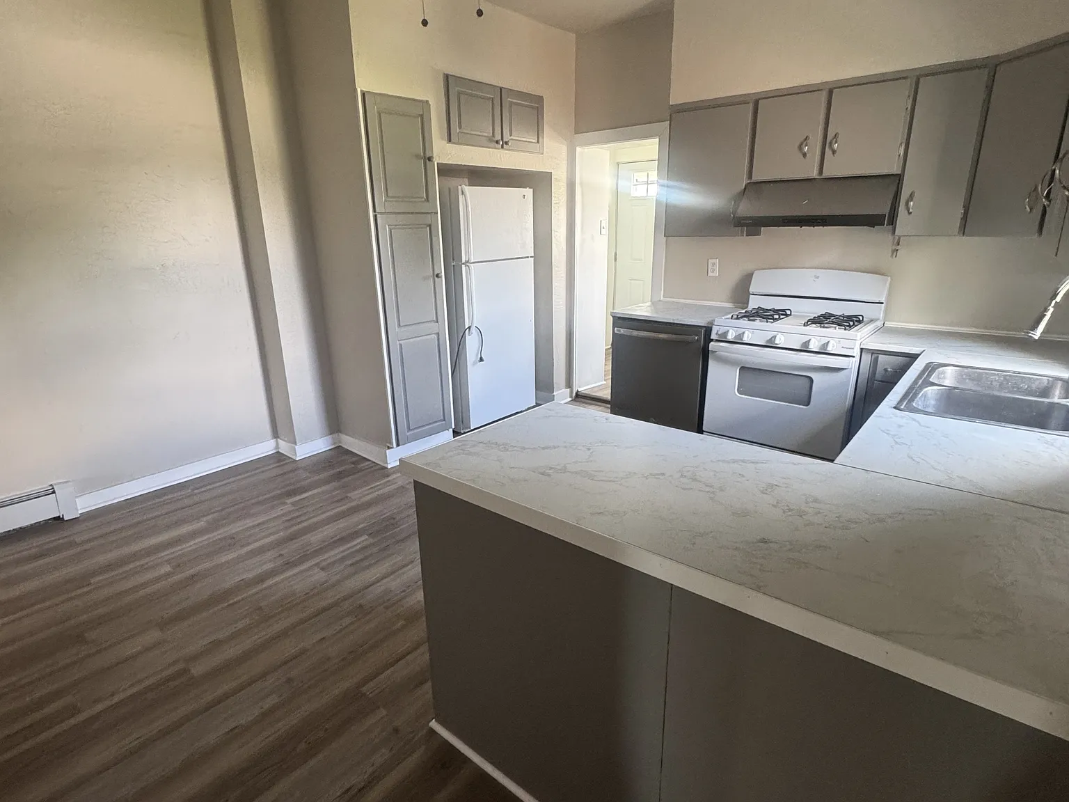 251 East Maple Street, Dallastown - 1 — Photo 4