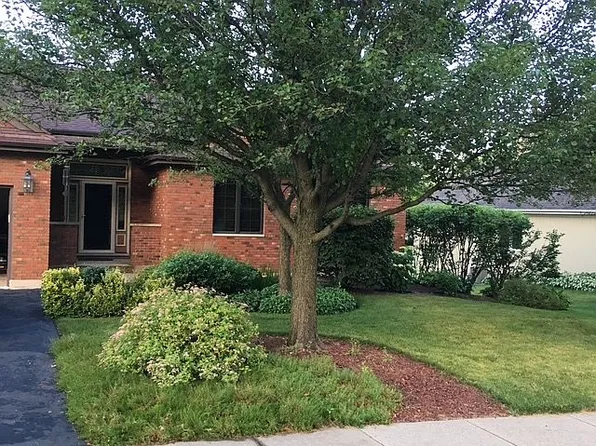 214 N Green St, McHenry, IL 60050