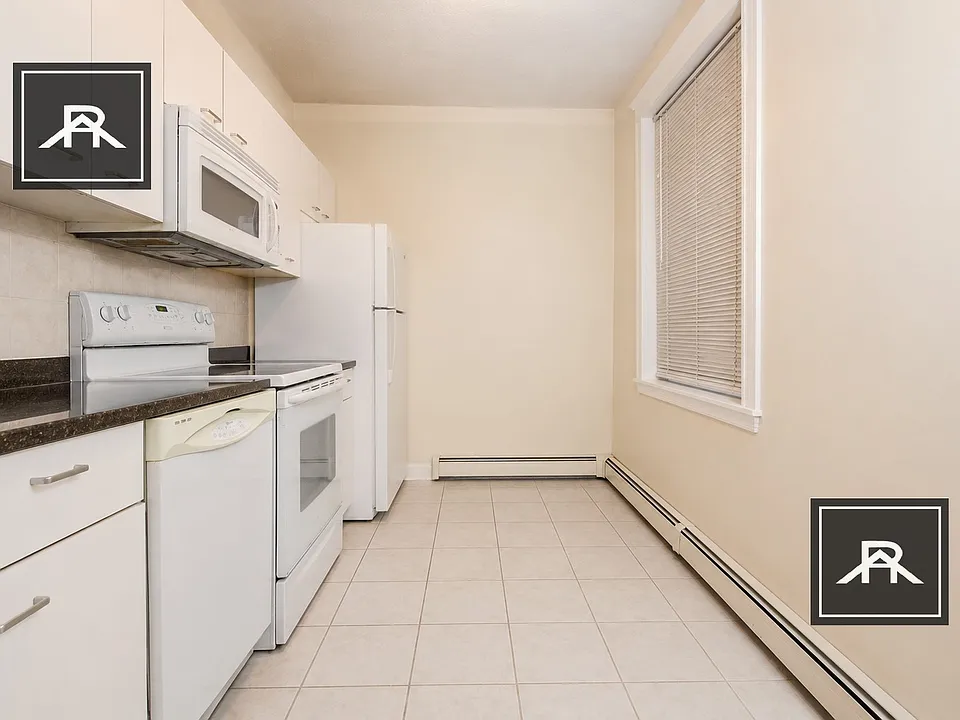 34 Ransom Rd #4