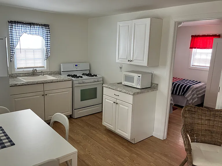 1922 Baltimore Ave #1 — Photo 10