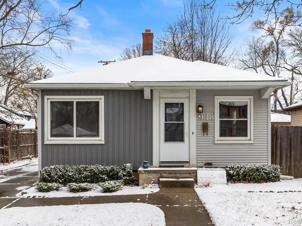 938 N Maple Ave, Royal Oak, MI 48067