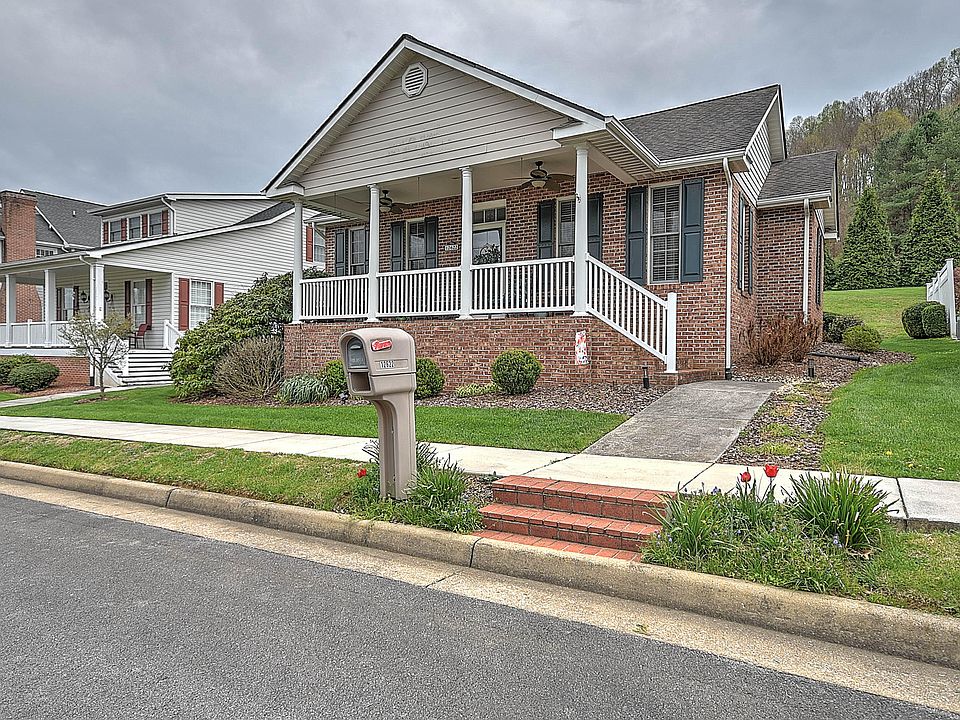 1st image of 12622 Chesterfield Ln