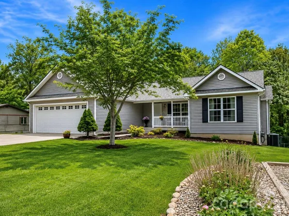 152 Joe Jenkins Rd, Fairview, NC 28730
