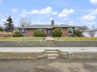 320 S Ward St, Condon, OR 97823