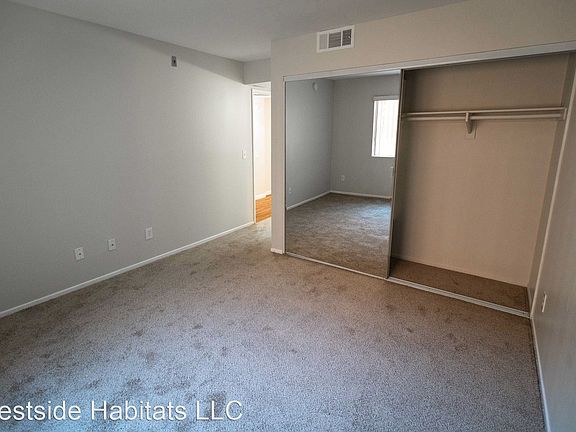 5th image of 4406 Cahuenga Blvd #106