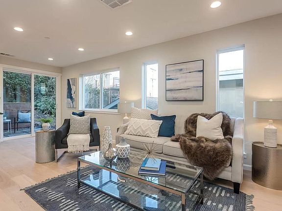 3rd image of 220 Glen Park Way #A