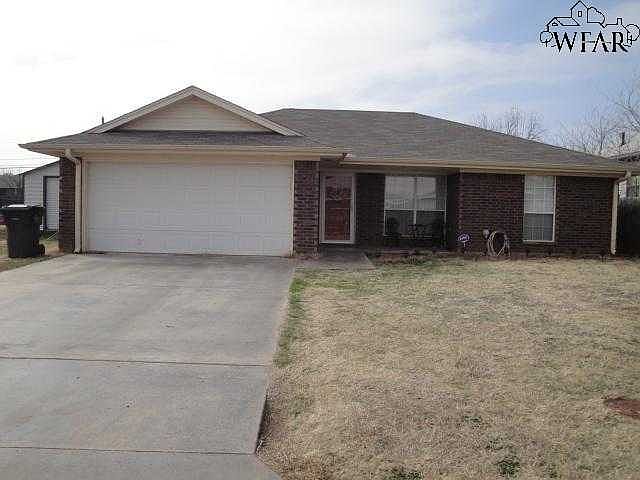 1st image of 2102 Richmond Dr