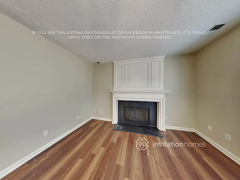 6000 Elm Cove Ln — Photo 9