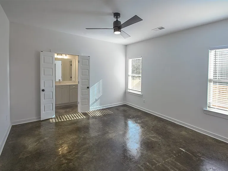 3739 Kearney Ave — Photo 6