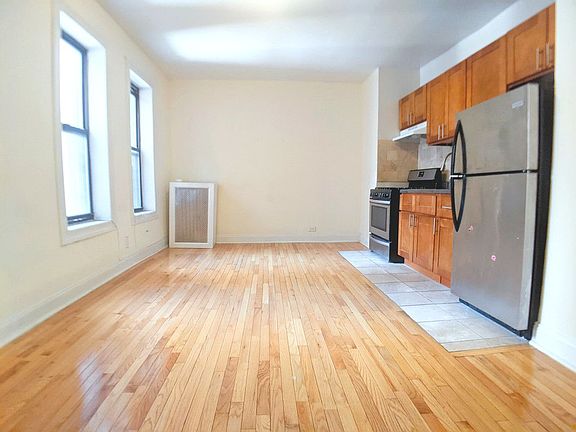 3rd image of 2504 Olinville Ave APT 2E