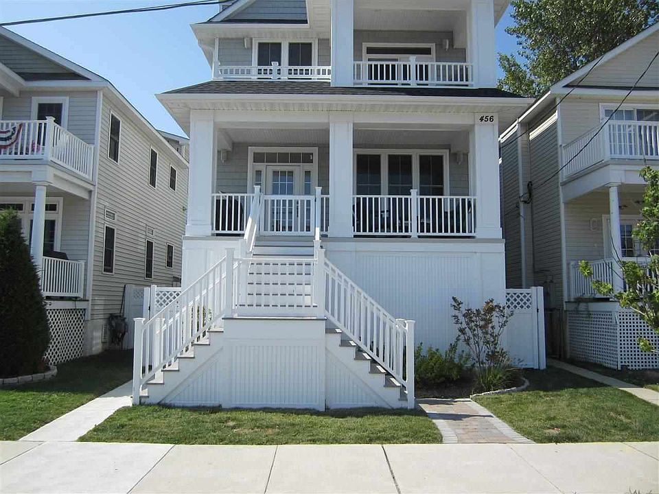 1st image of 456 West Ave #A