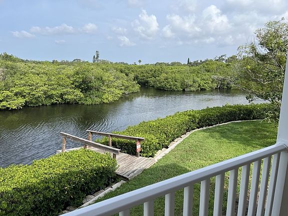 2nd image of 610 Riverview Dr #1866
