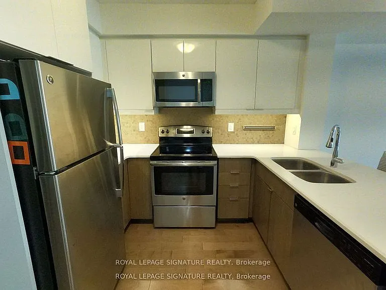 53 Arthur St N #607 — Photo 7