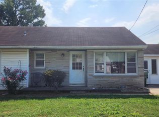 114 Welge Dr, Chester, IL 62233