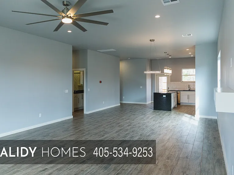 508 Remington Ave — Photo 6