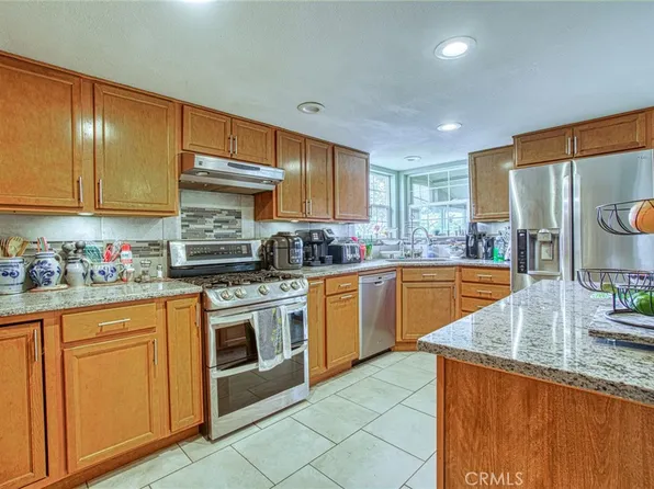 875 Boggs Ln, Lakeport, CA 95453