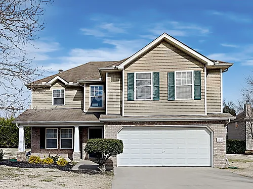 1316 Roxbury Ct Photo 1