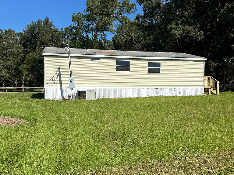 9245 NW 125th Ave — Photo 17
