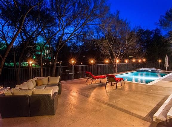 3rd image of 1816 Shady Oaks Dr