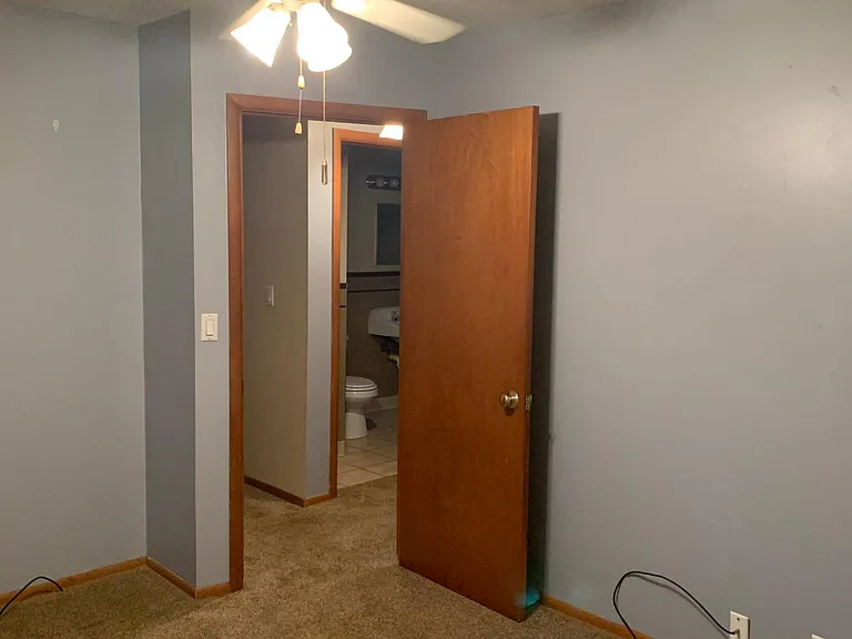 1614 Washington Ln — Photo 10