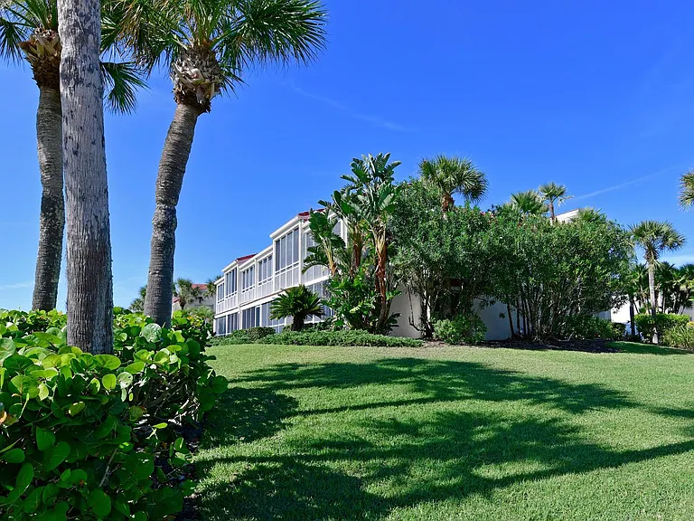 7085 Gulf Of Mexico Dr #21 — Photo 8