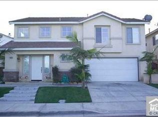 1068 Aurora Ln, Corona, CA 92881