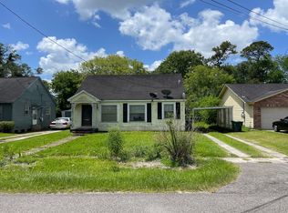 1447 Church St, Beaumont, TX 77705