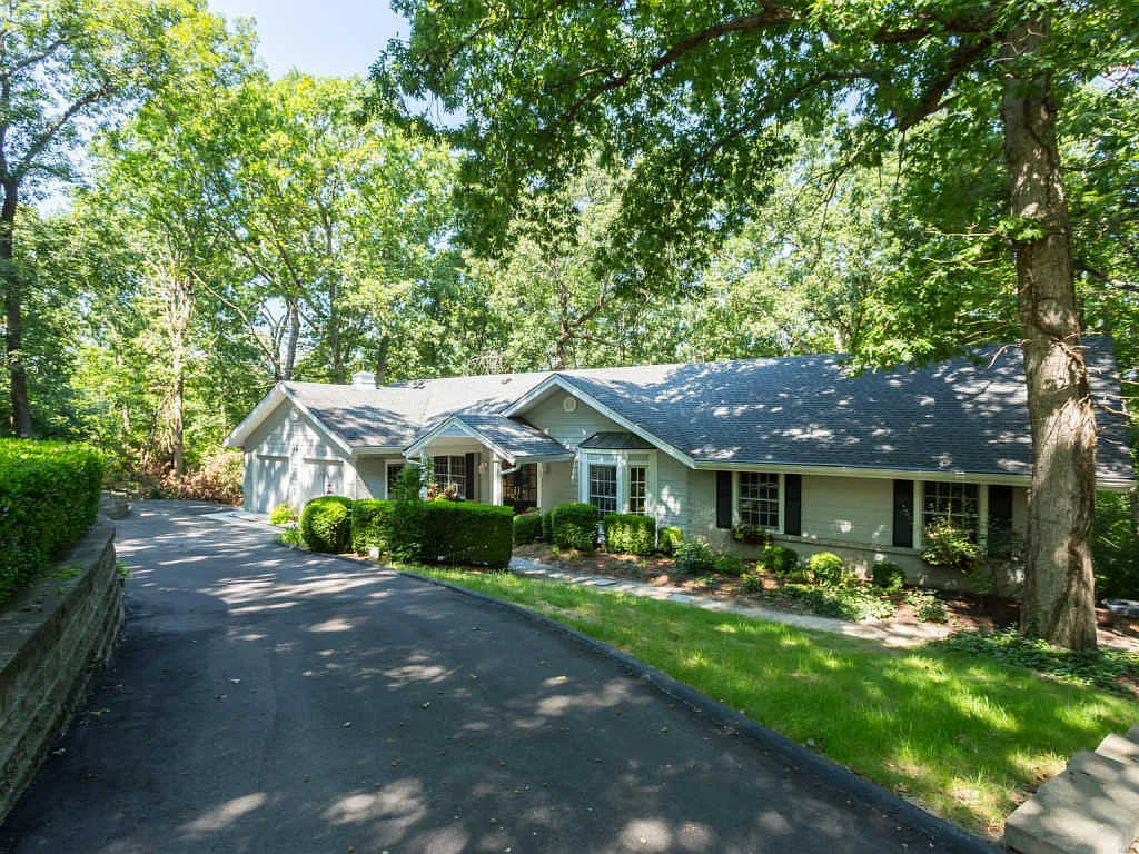 18505 Red Tail Ct photo 1