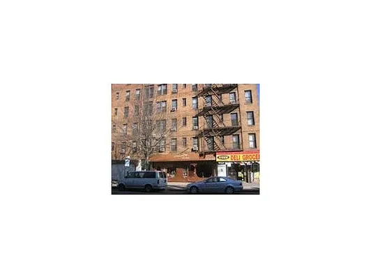Sold by Golden Real Corp. | media 1