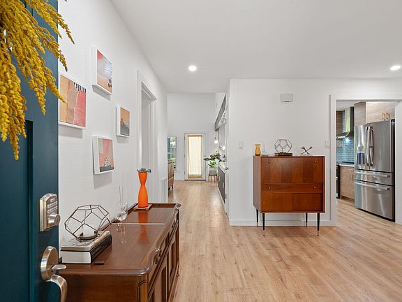 4th image of 116 Southcross Rd