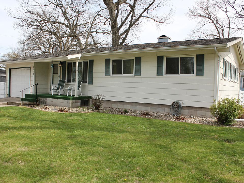 1st image of 2701 Vanderburg St