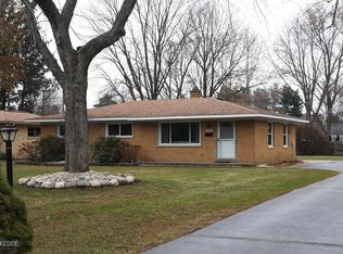 5595 Althea St, Shelby Township, MI 48316