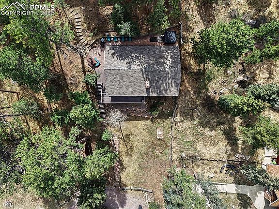3rd image of 10145 Chipita Park Rd