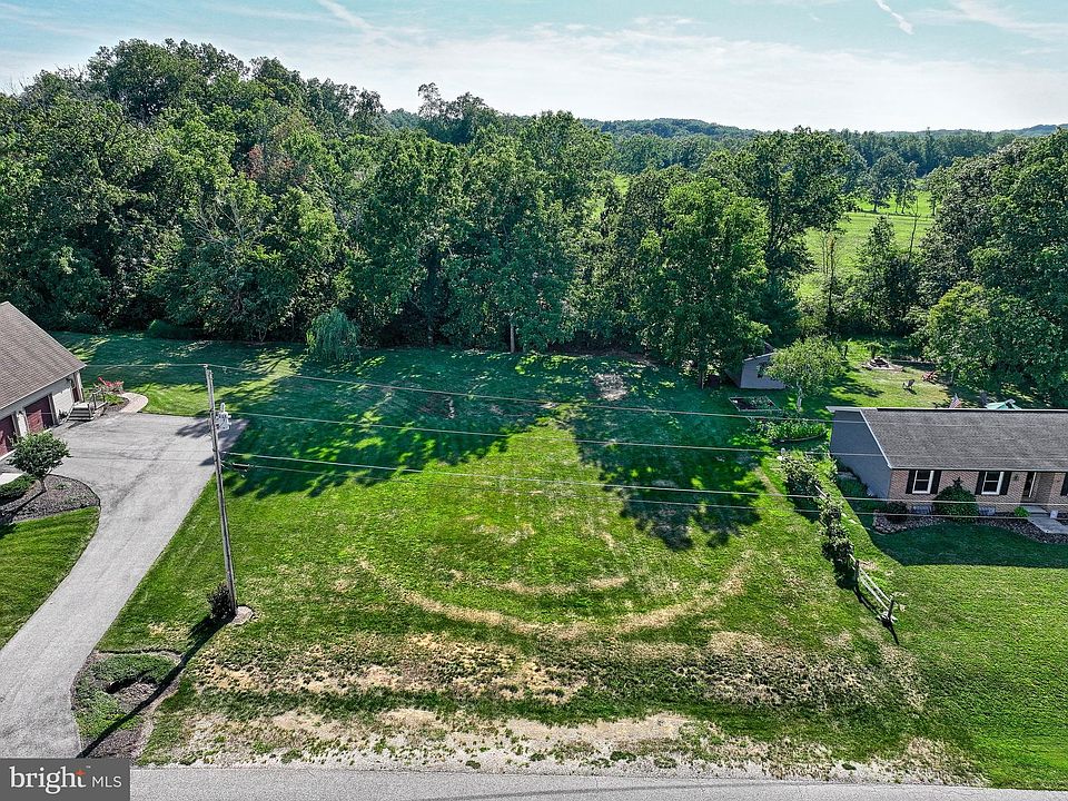 1st image of 39 Howard Dr