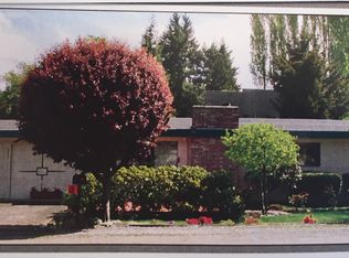 2616 Meadow Ave N, Renton, WA 98056