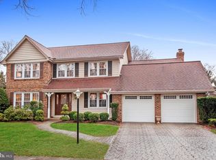 15 Fairwood Ct, Rockville, MD