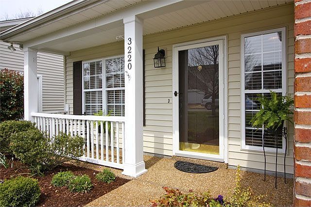 Adorable front porch