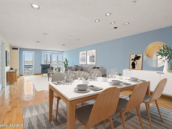 3rd image of 1001 Marina Dr APT 606