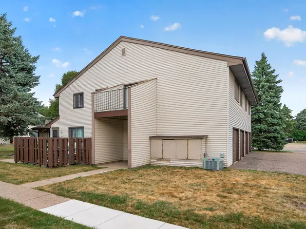 6133 72nd Ln N, Brooklyn Park, MN 55429