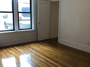 28-19 33rd St #4A, Astoria, NY 11103