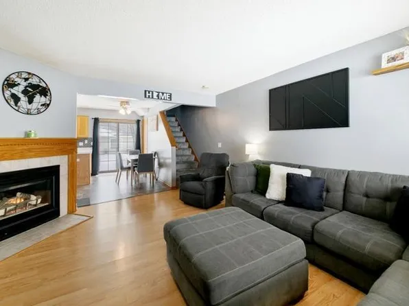 7855 Forest Blvd APT F, Woodbury, MN 55125