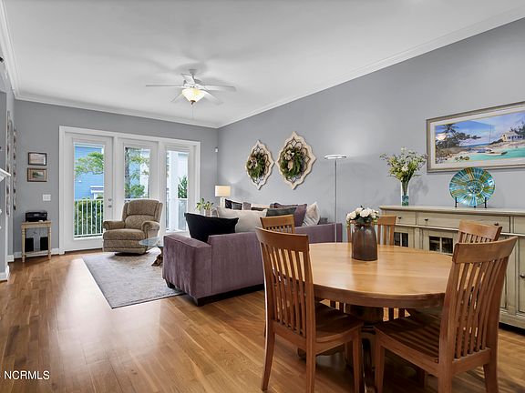 5th image of 215 Valencia Court Unit 205