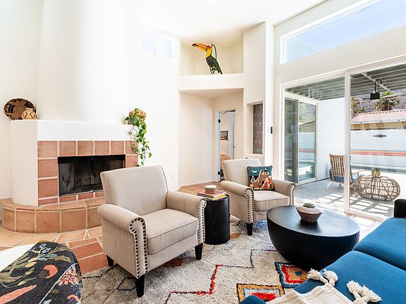 4th image of 53415 Avenida Obregon