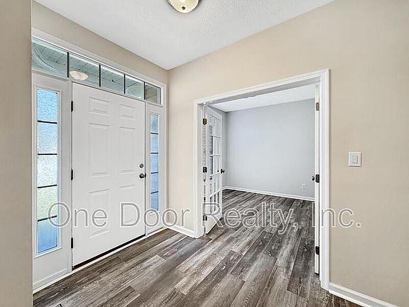 4th image of 6108 Barfleur Pl