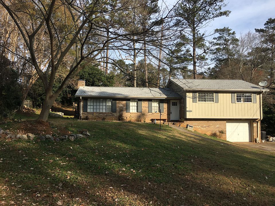 1st image of 515 Hemlock Dr