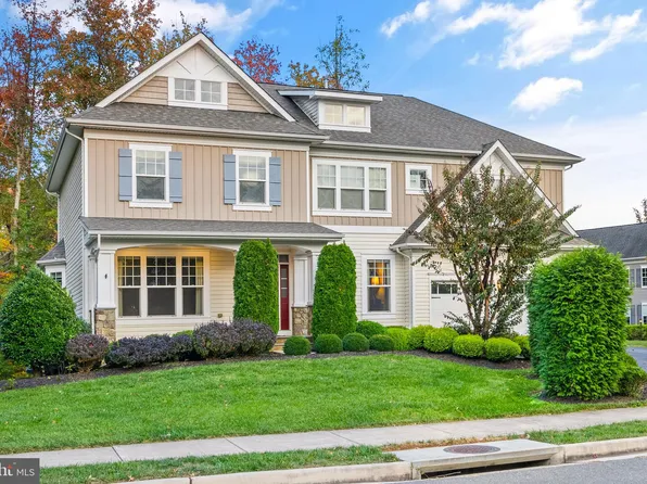 3916 Lake Ashby Ct, Warrenton, VA 20187