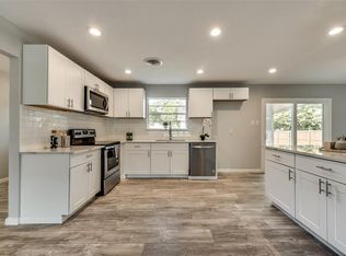 914 Canadian Cir, Grand Prairie, TX 75050