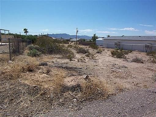 3rd image of 12661 S Concho Dr