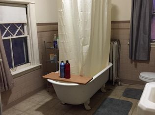 102 S 19th Ave E, Duluth, MN 55812