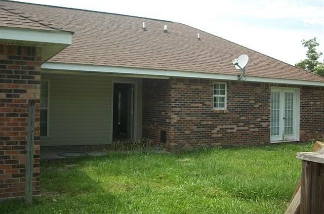 2nd image of 8016 Goldhill Dr